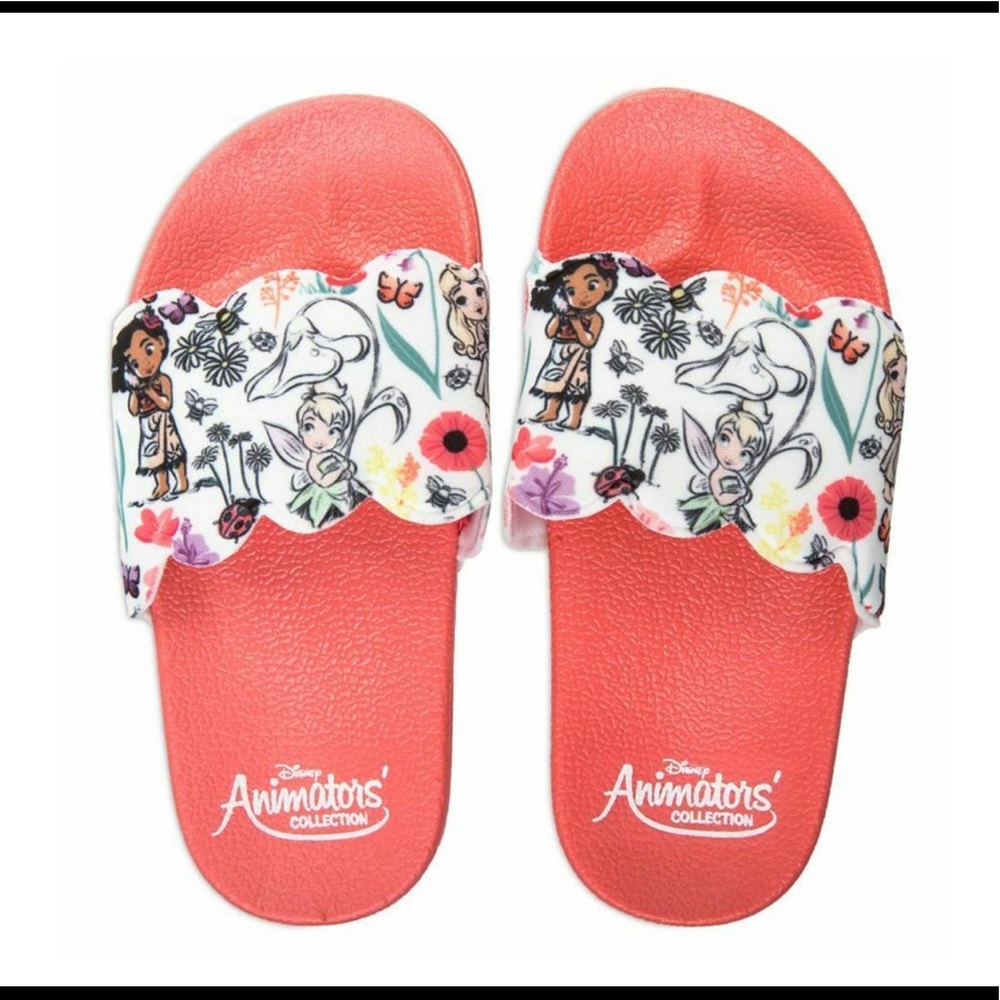 Disney Store Girls Size 11/12 Shoes
